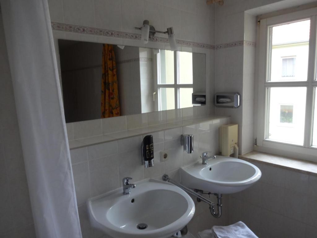 Lausitzhof Hotel Luebbenau Phòng bức ảnh